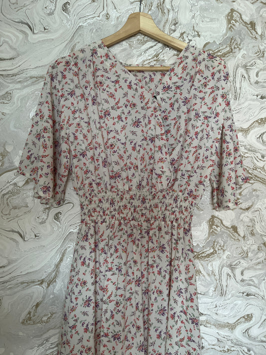 فستان بأكمام قصيرة Maxi floral white dress