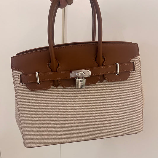 شنطة كريسبيلا بني حجم كبير Chrisbella brown bag Larg