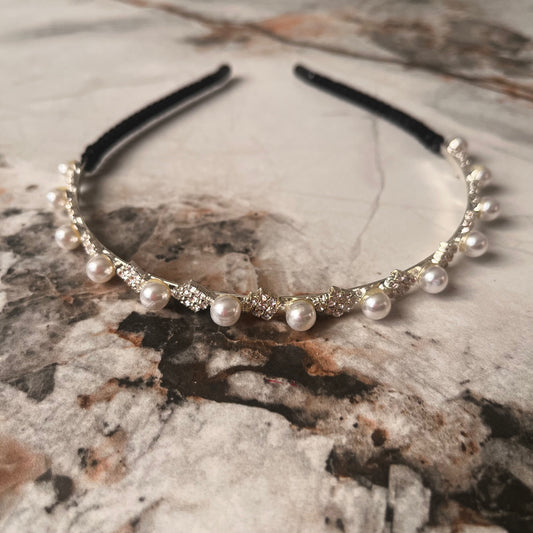 تاج أنيق مزين بكرستالات ولولو Elegant pearl girls headband