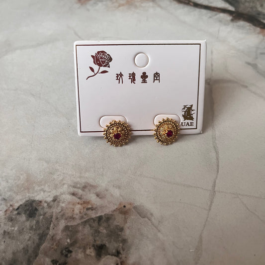 Elegant women's earrings, 1 pc زوج أقراط نسائية أنيقة صغيرة ذهبية قطعة واحدة red small