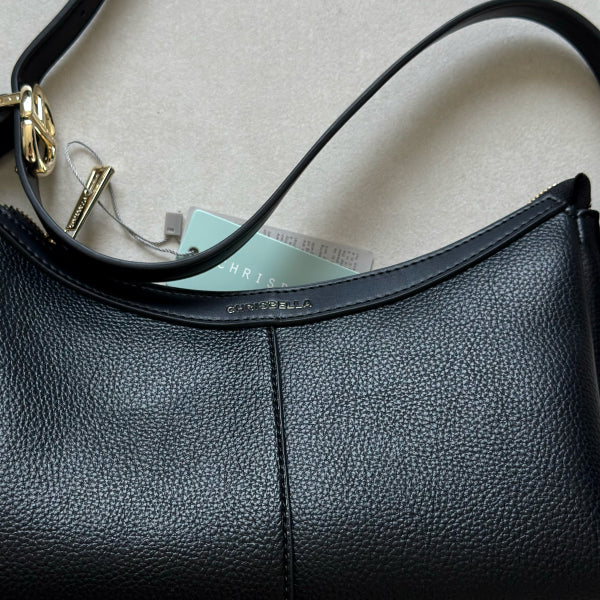 شنطة كريسبيلا حجم وسط أسود&nbsp;
Chrisbella Black hand bag

الستايل : يومي كاجوال
&nbsp;اللون : أسود
الحجم : متوسط
المادة الخارجية : جلد
النمط : مزين بشعار الماركة
إغلاق/ الرباط: سحاب
