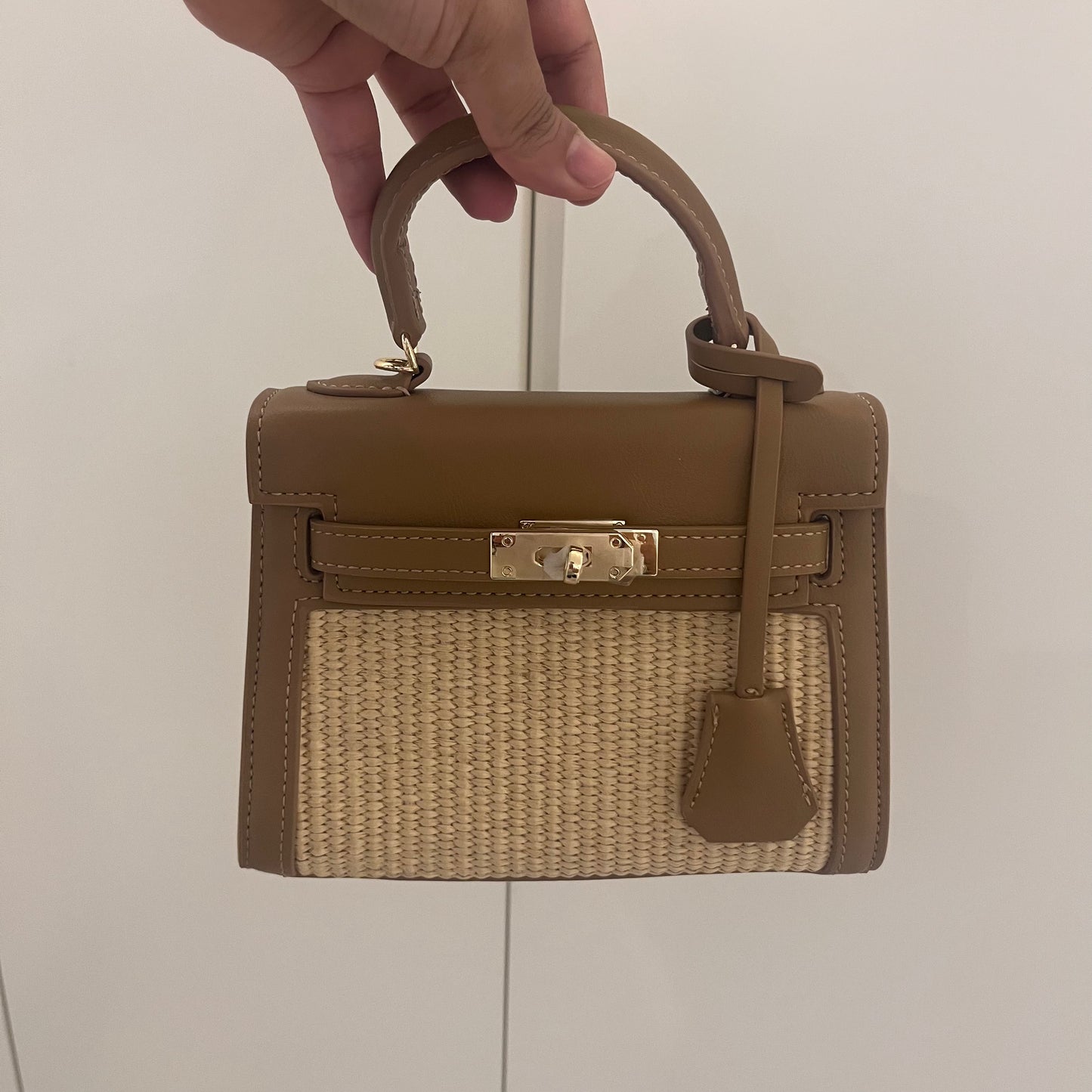 شنطة كريسبيلا لونين حجم صغير  Chrisbella small black hand bag brown